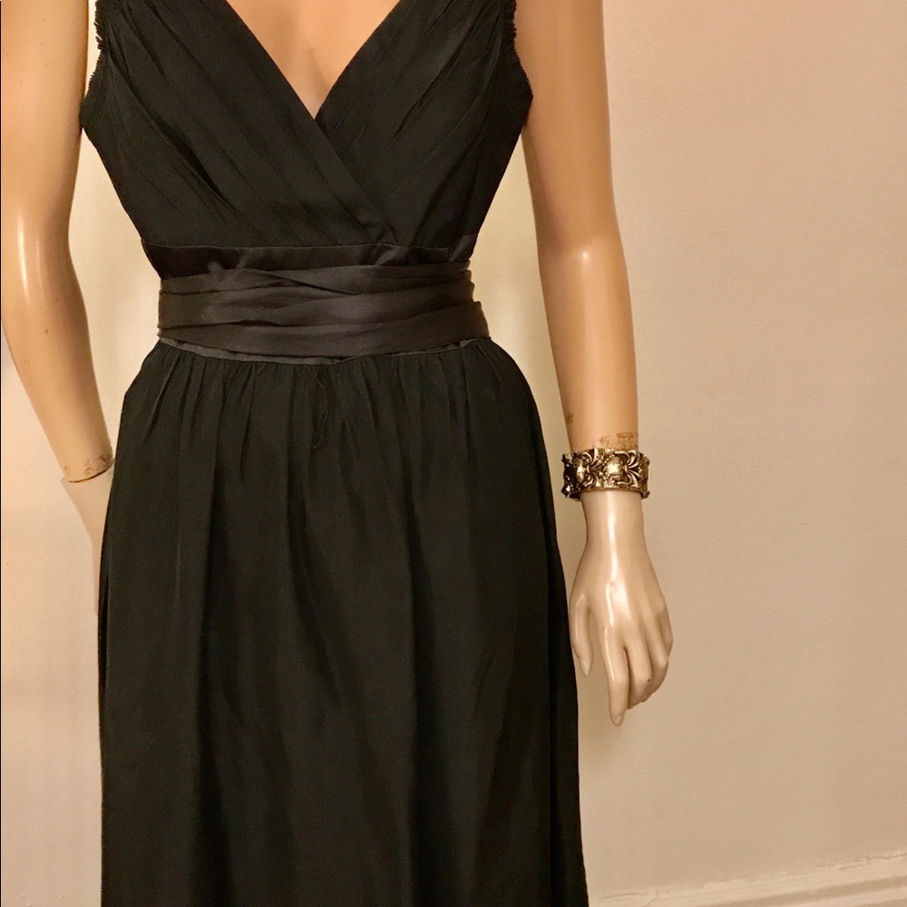LBD taffeta dress by Jacqueline Quinn - Picture 4 of 7